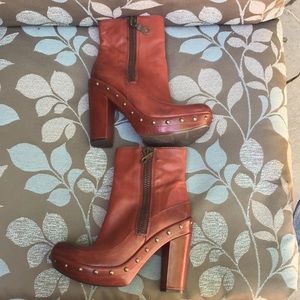 Kork—Ease Platform Booties